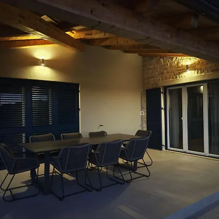 Majuli Holiday home Dracevac